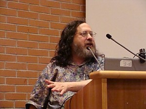 Stallman, hacker e indignati